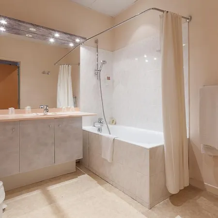 Hotell Des Allees Dijon
